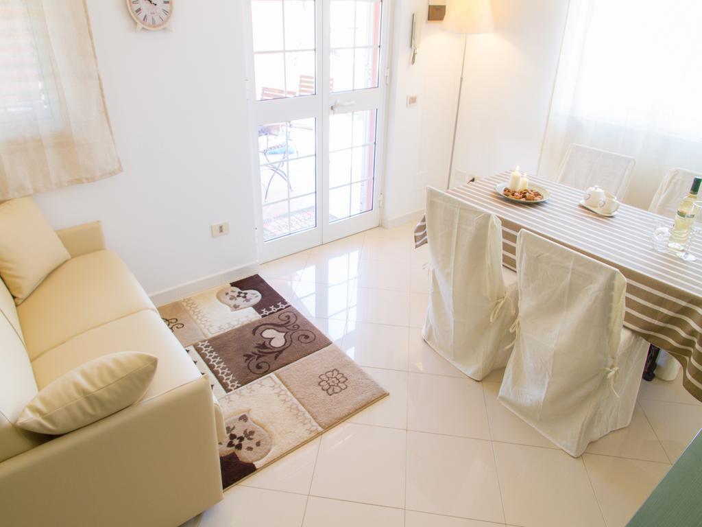 קמפופליצ'ה די רוצ'לה Gelso Bianco Apartments מראה חיצוני תמונה