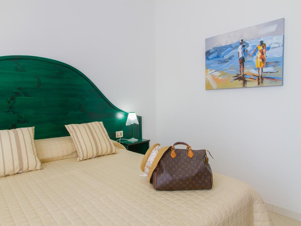 קמפופליצ'ה די רוצ'לה Gelso Bianco Apartments מראה חיצוני תמונה