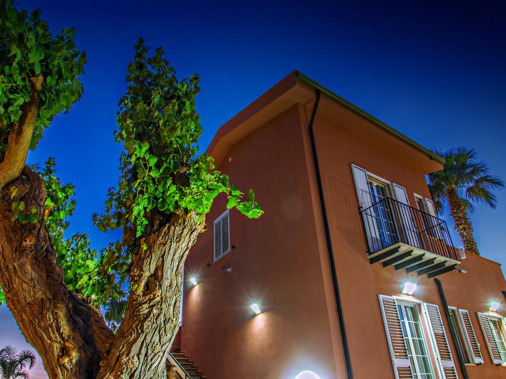 קמפופליצ'ה די רוצ'לה Gelso Bianco Apartments מראה חיצוני תמונה