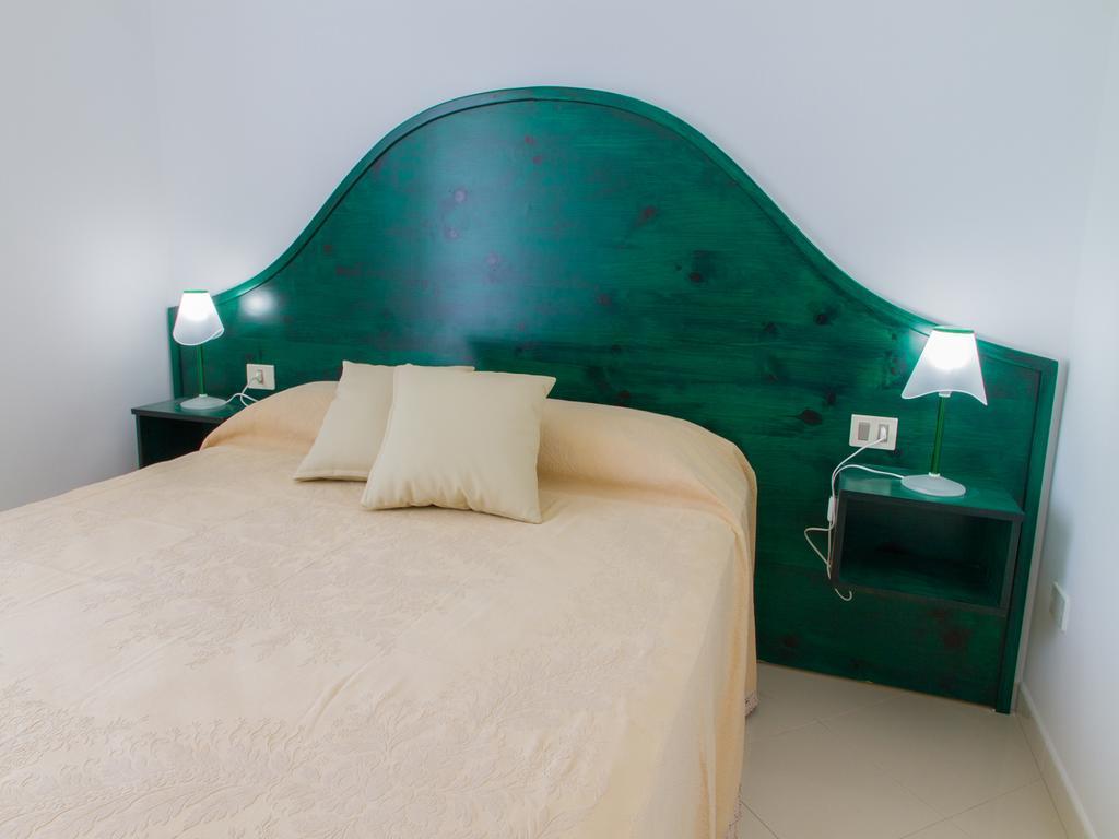 קמפופליצ'ה די רוצ'לה Gelso Bianco Apartments מראה חיצוני תמונה
